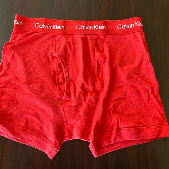 2 Calvin Klein boxer briefs - Picture 9 of 12
